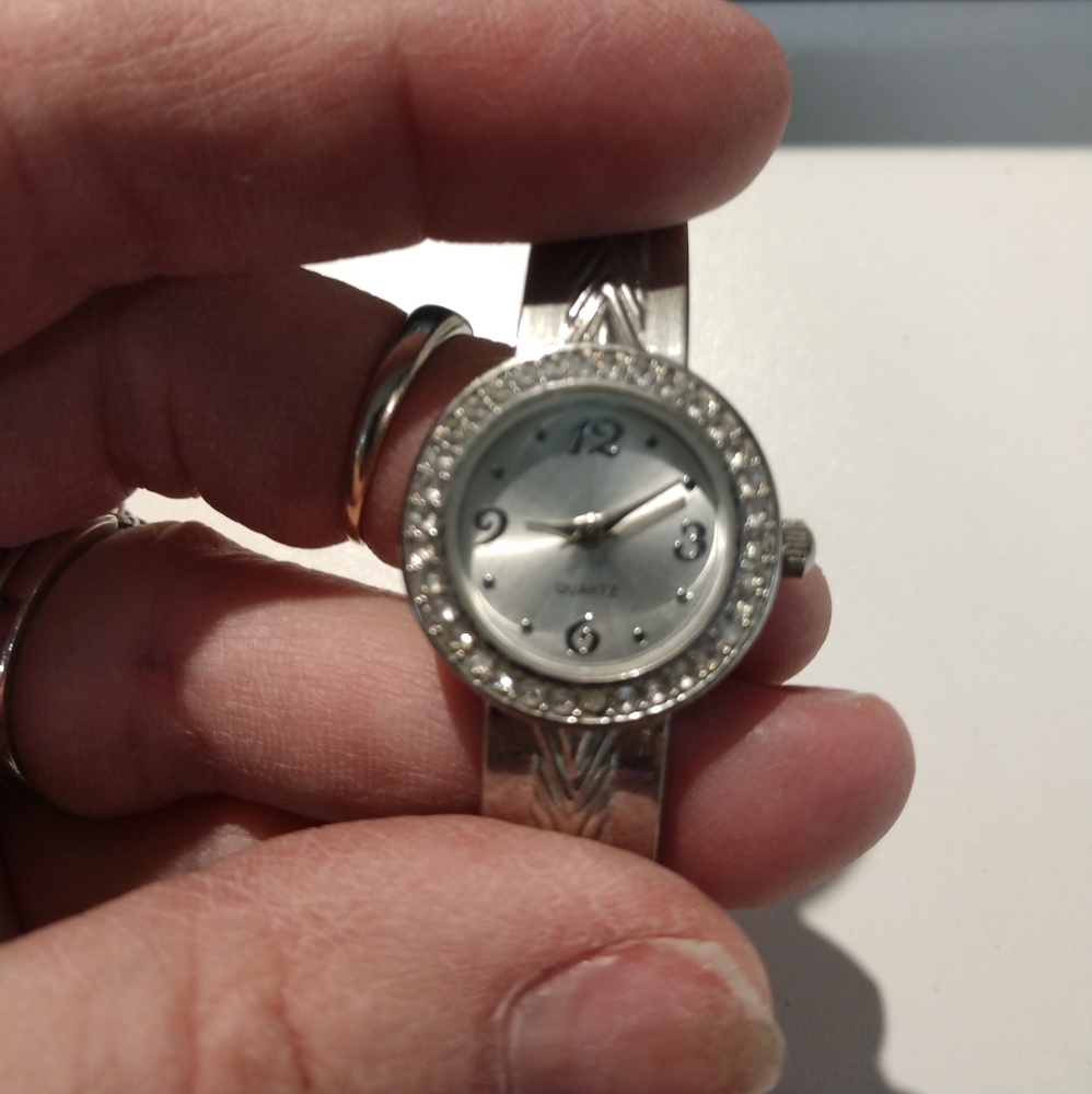 Ladies Bangle Watch